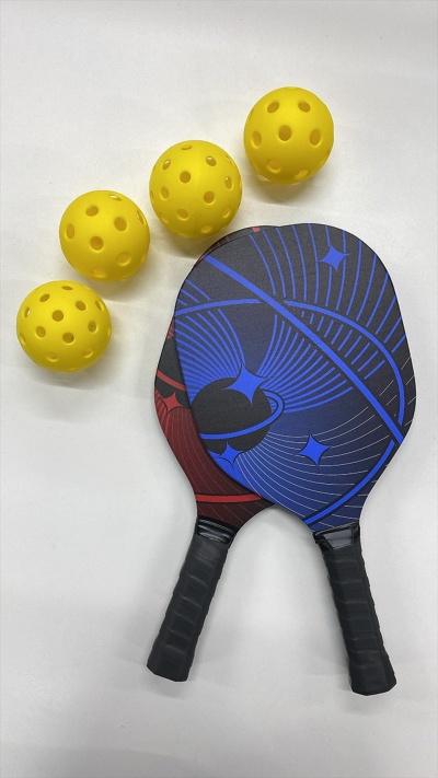 ピックルボール パドル 軽量ピクル ボール ラケット×2個 ボール4