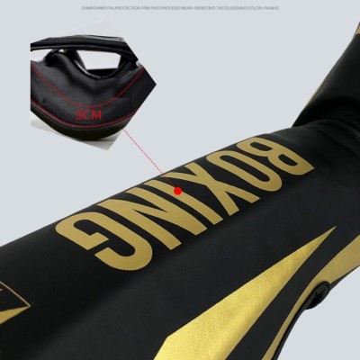 すれすれガレッジセール ミドルキックバージョン すれすれガレッジ